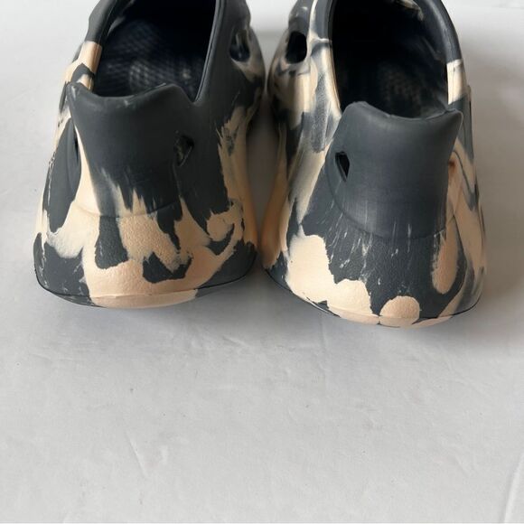 Unisex Foam Runner 400 Casual Hollow Slip-On Beach Sport Water Sandals - Picture 5 of 7